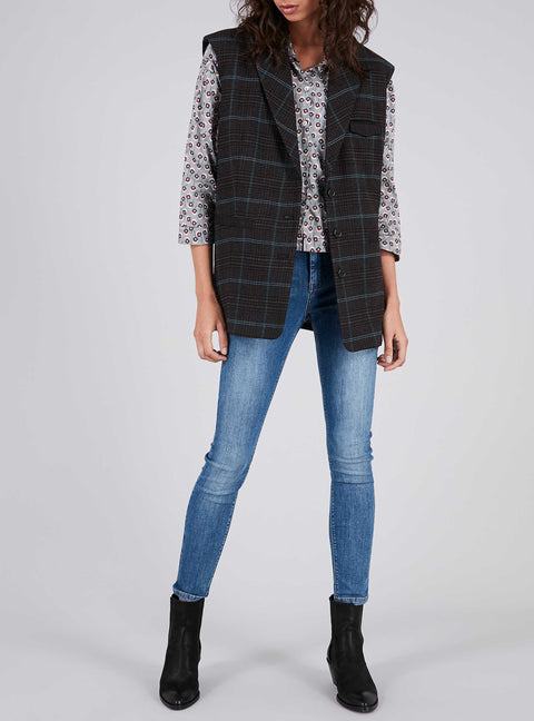 Sleeveless Checked Jacket